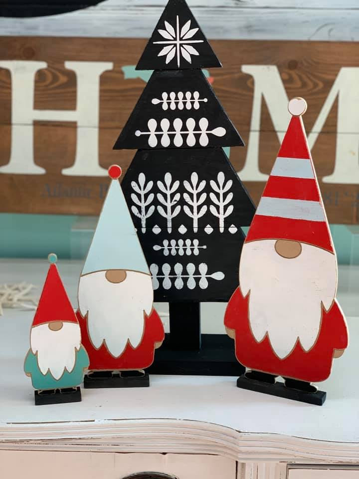 Pallet Tree Trio